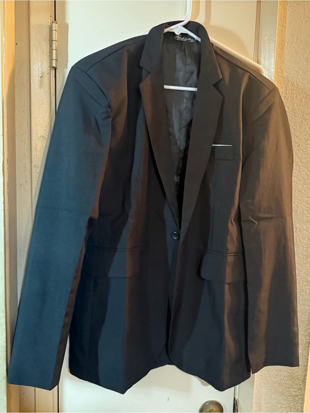 Men's Black Single-Breasted Blazer